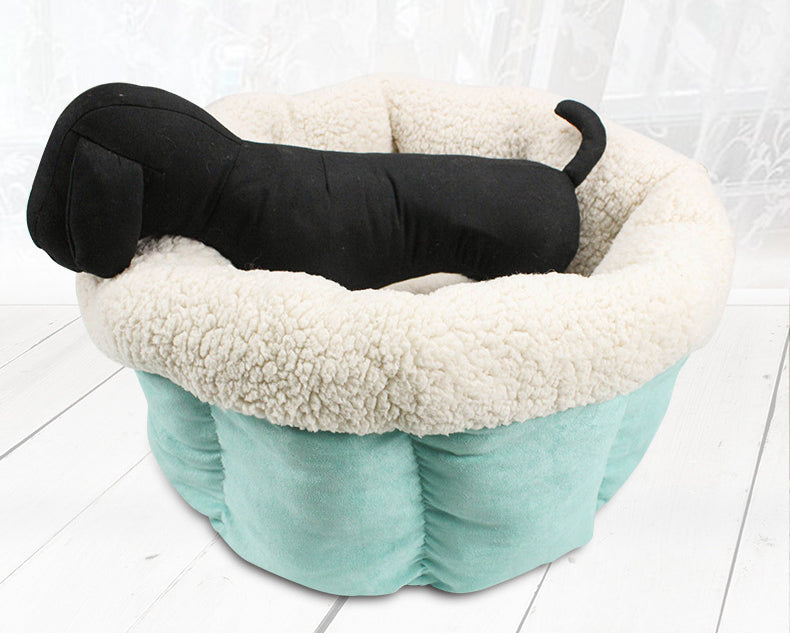 Deep Plush Nesting Bed Great for Small Fur Babies