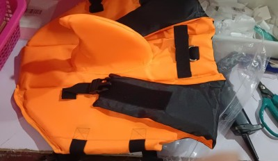 Shark Fin Life Vest for Small and Large Dogs