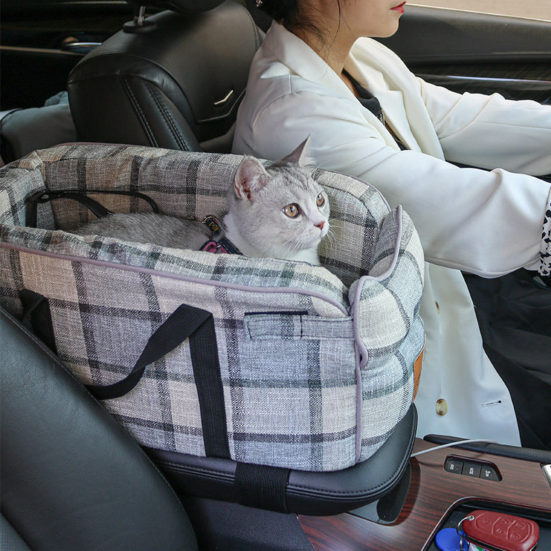 Center Console Safety Seat for Small Dogs or Cats