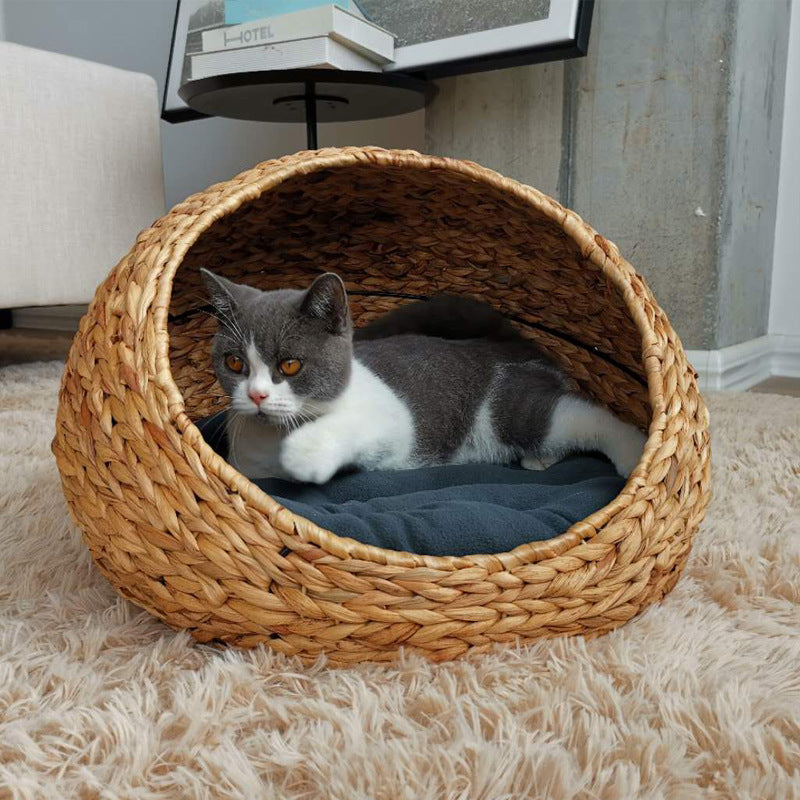 Hand-Crafted Woven Cat Nesting Bowl Bed with Toy