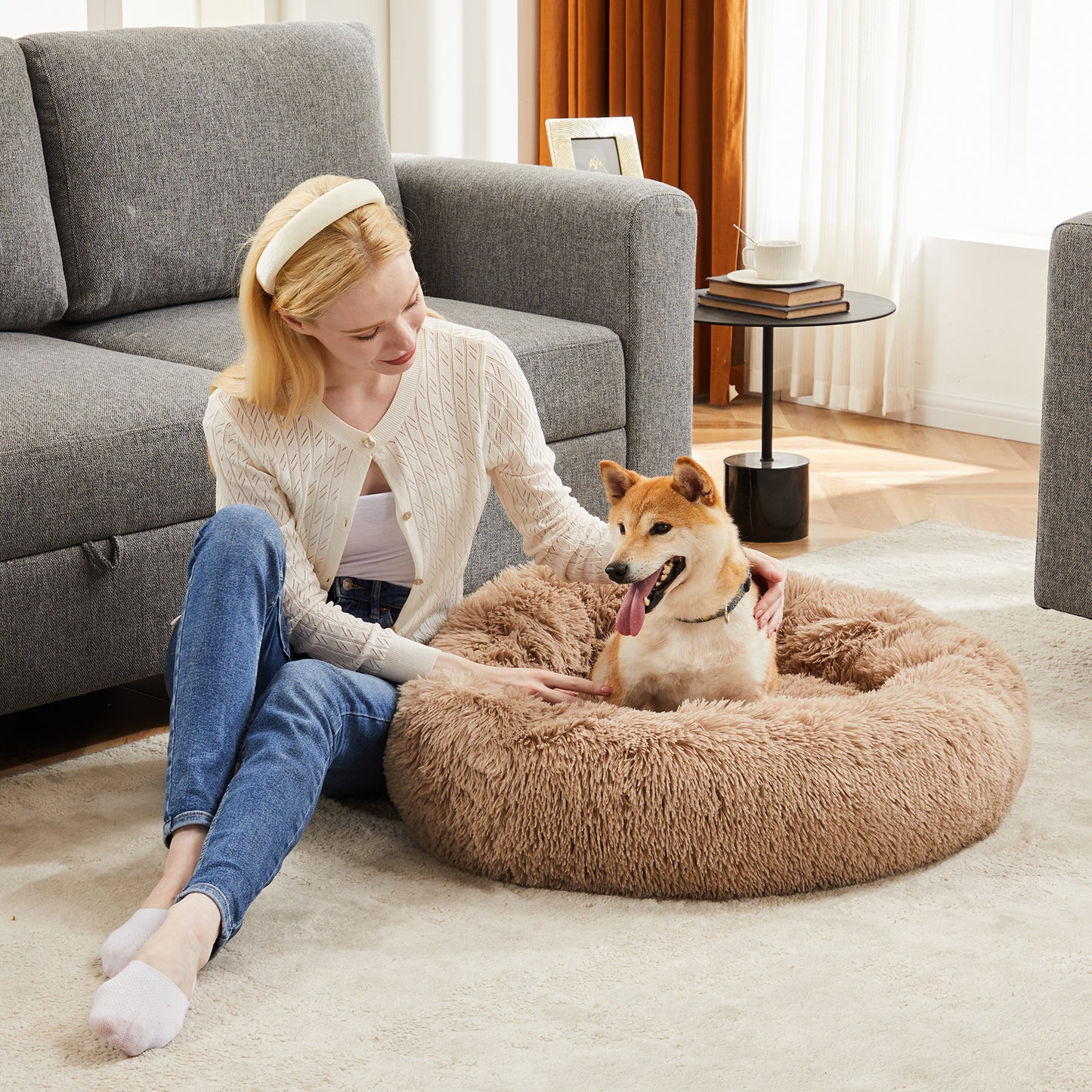 Sweetcrispy - Anti-Slip Round Plush Bed for Dogs and Cats - Large and X Large